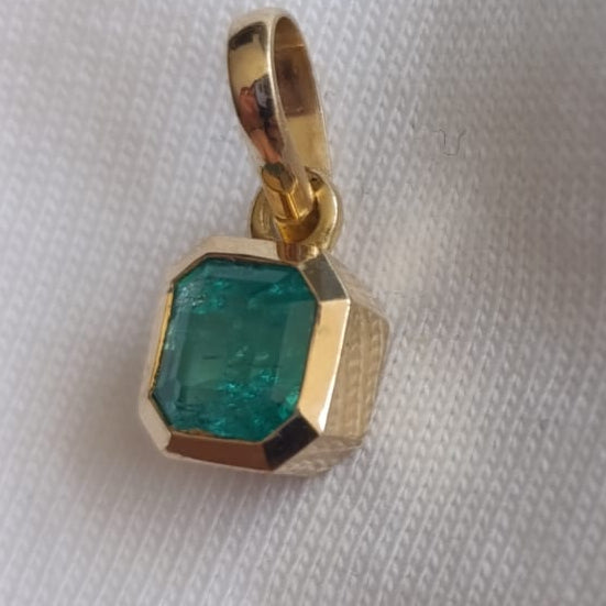 AUSTRAL LEGADO - Austral Esmeraldas