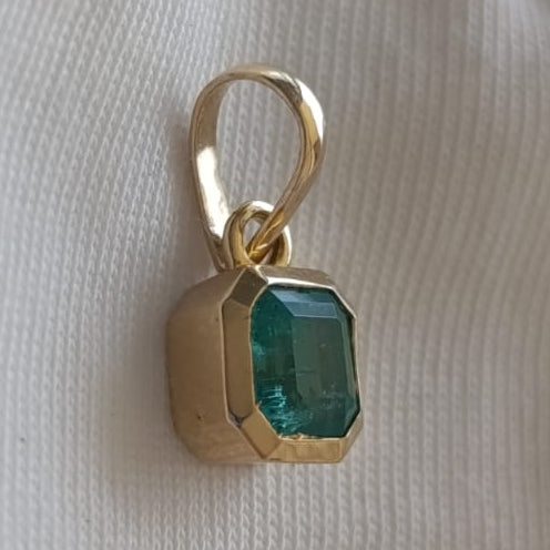 AUSTRAL LEGADO - Austral Esmeraldas