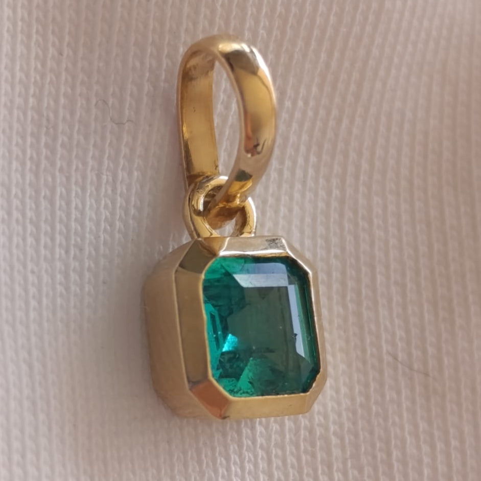 AUSTRAL NOBLE - Austral Esmeraldas