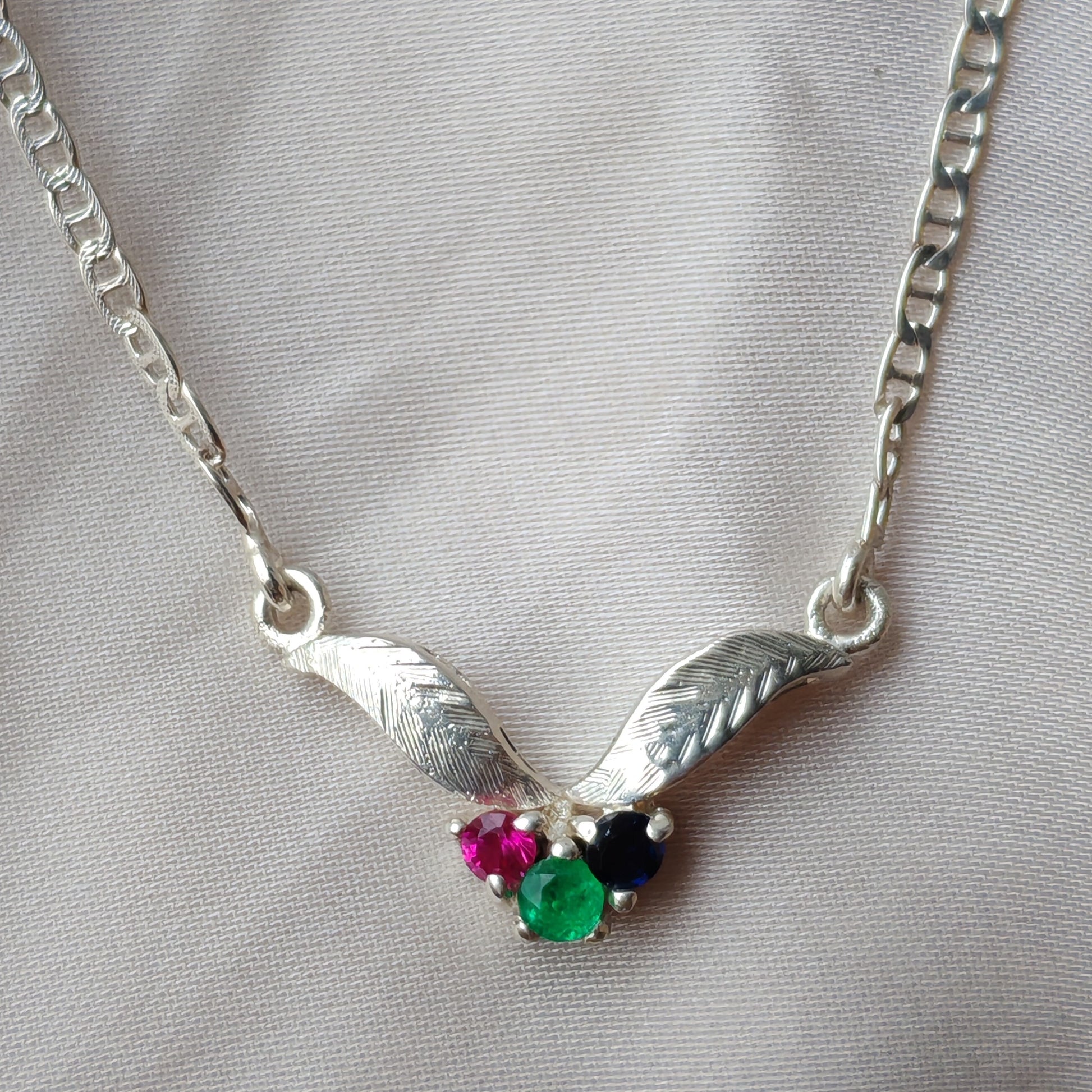 SET CADENA Y ANILLO - Austral Esmeraldas