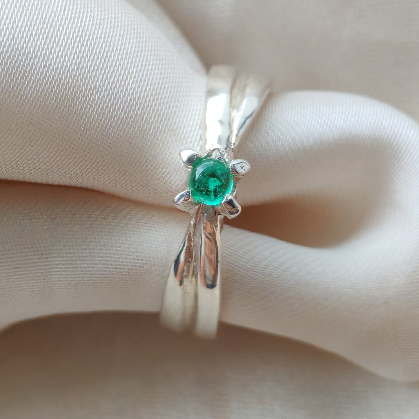 ANILLO ESMERALDA LAZO - Austral Esmeraldas